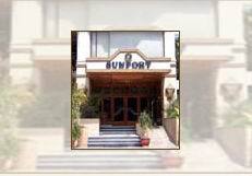 Sunfort Hotel Лахор Екстериор снимка